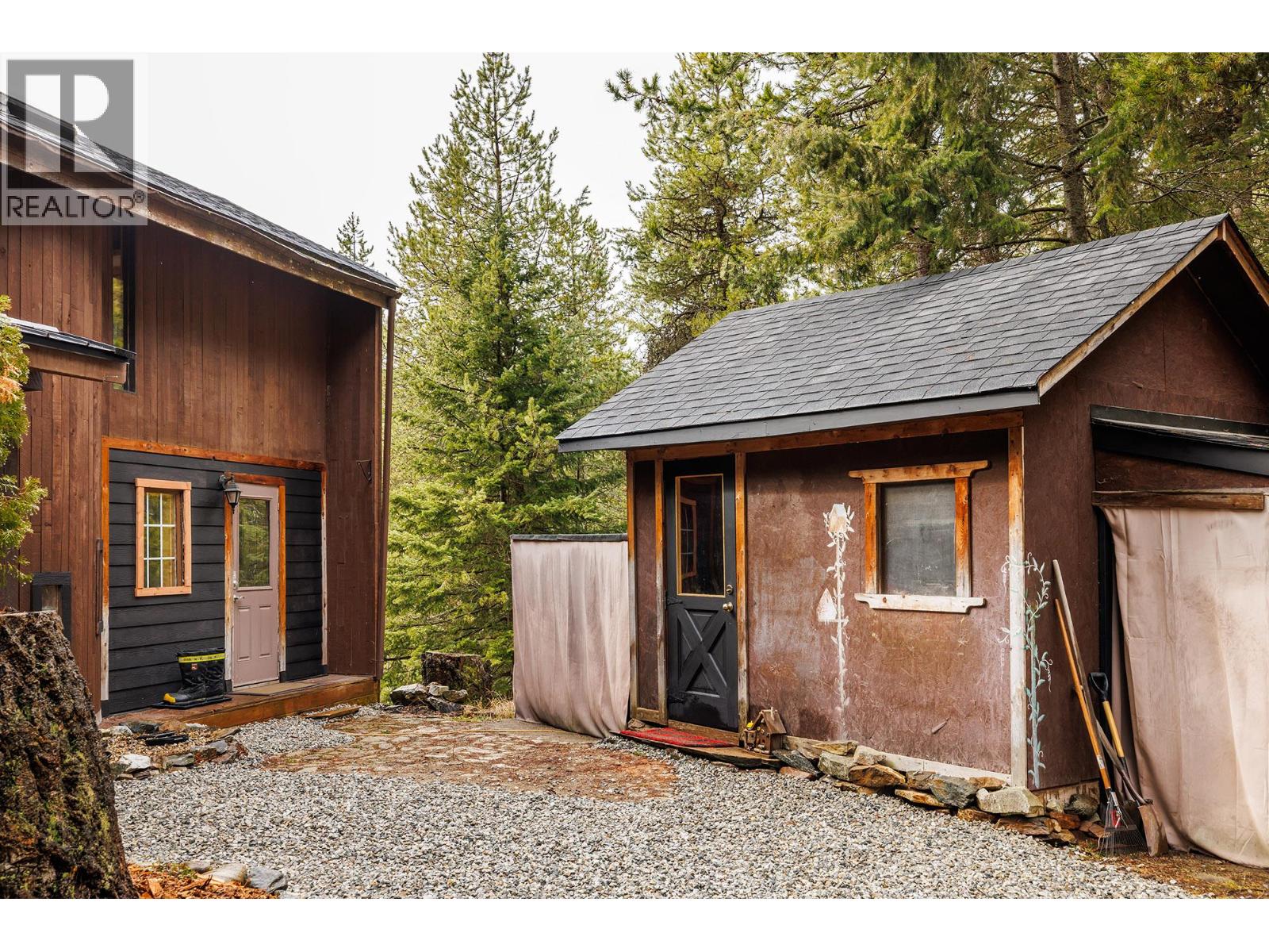 11251 Three Forks Road - 32