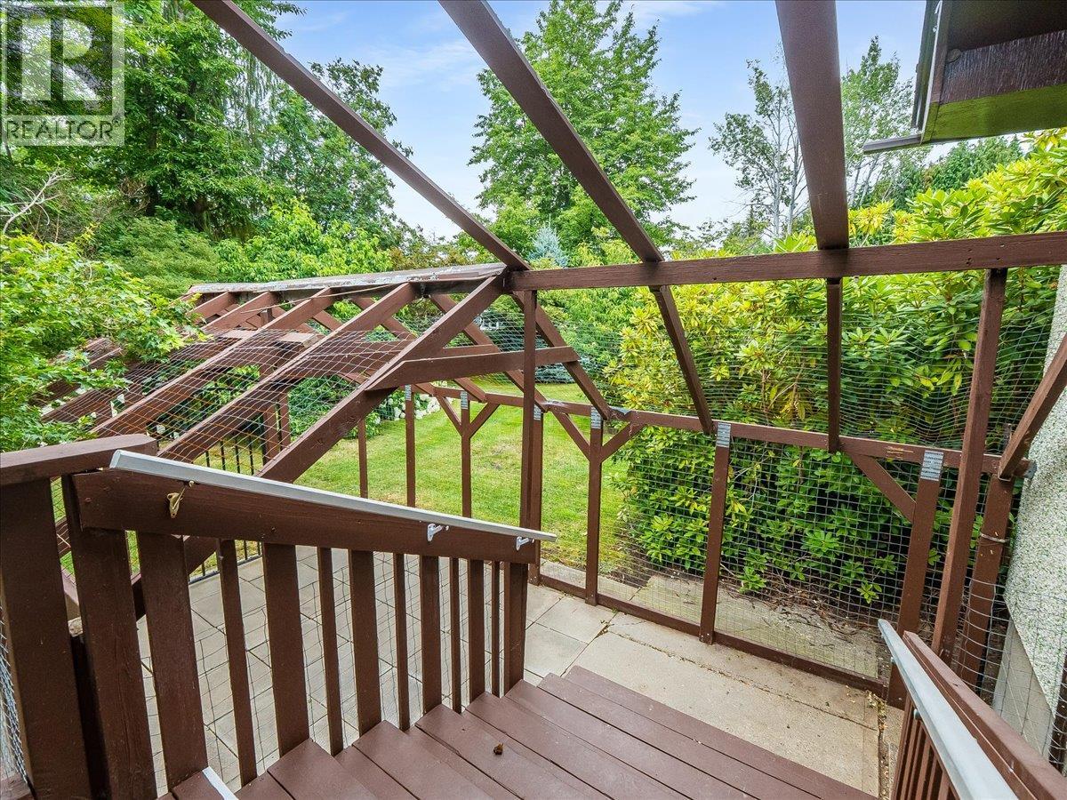 138 100th Street - 30