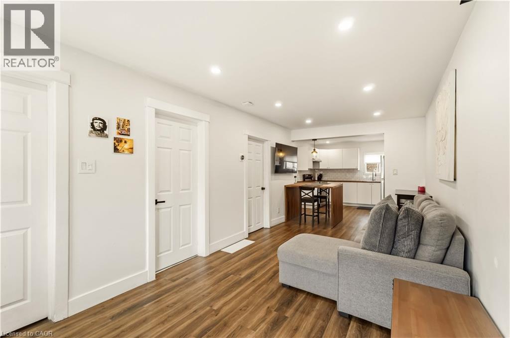27 EDINBURGH Avenue - 4