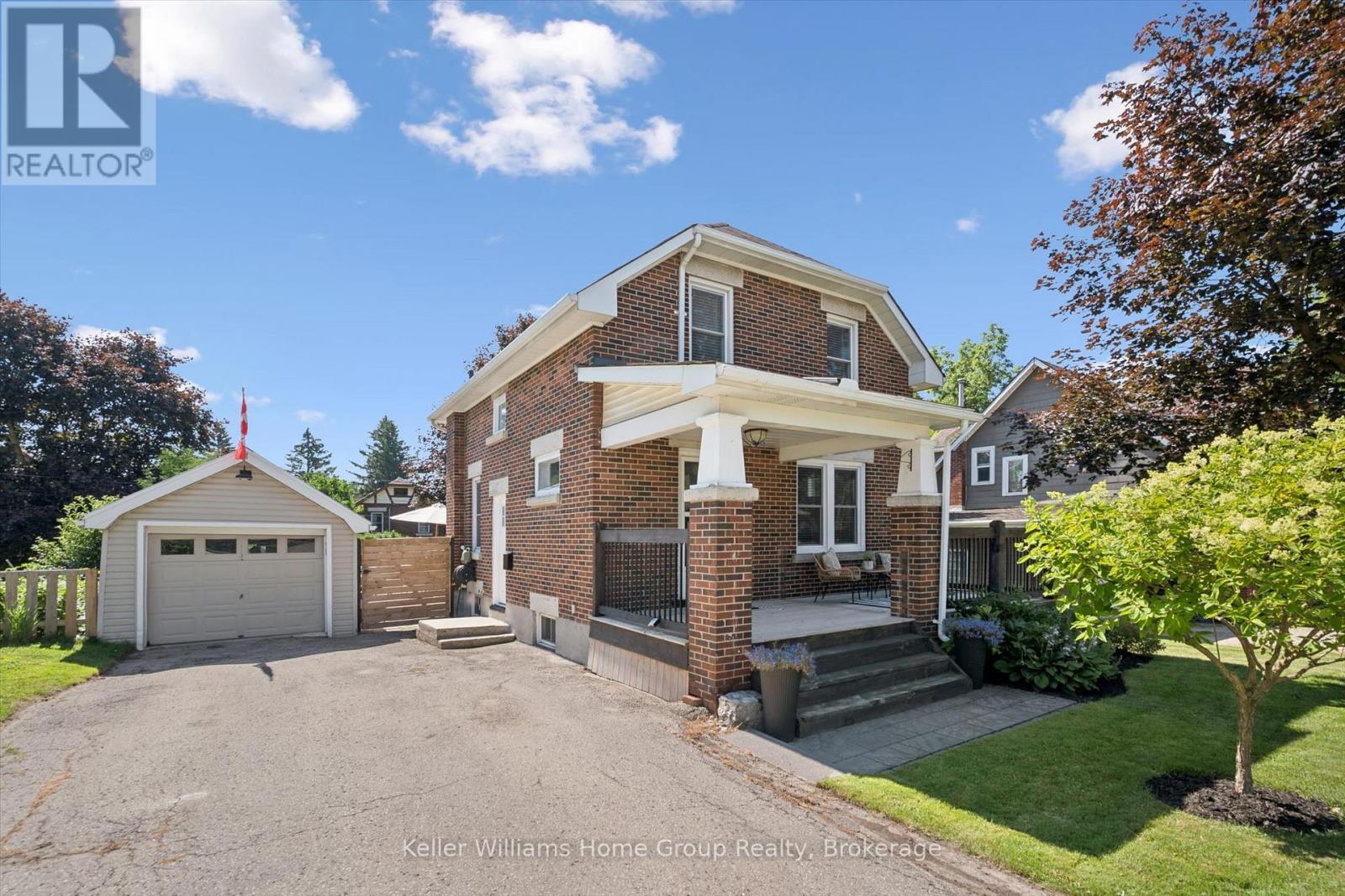 680 ST ANDREW STREET W - 2