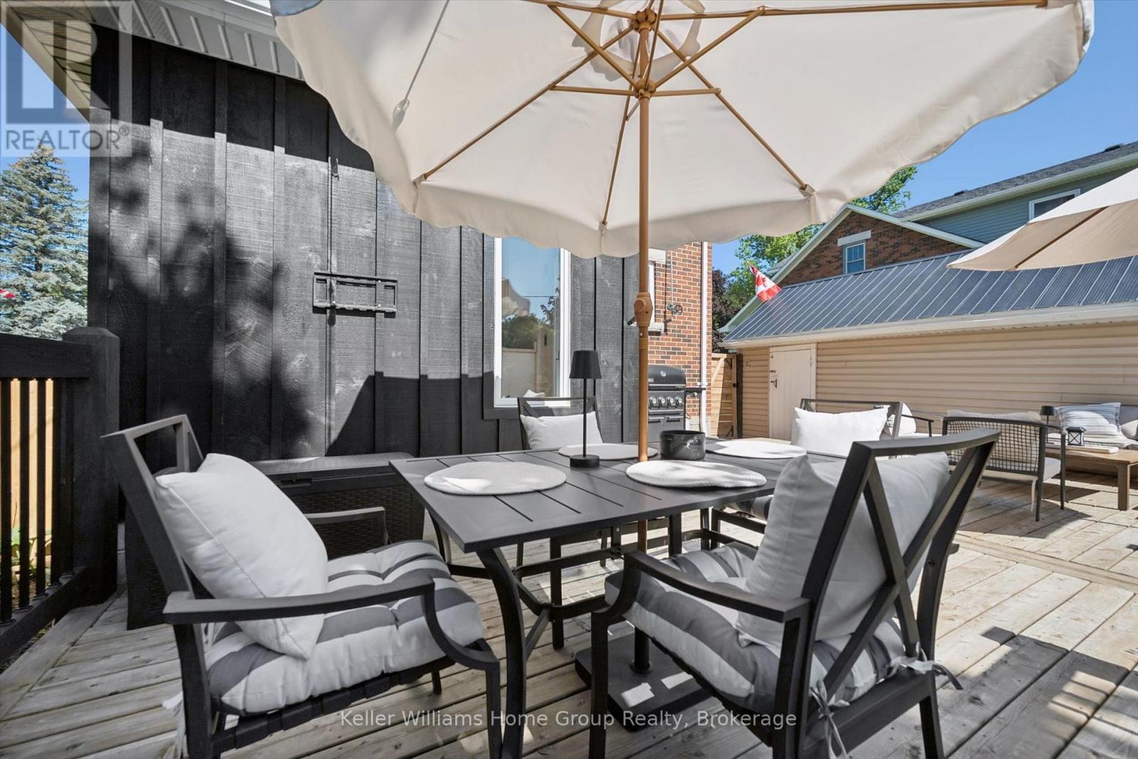 680 ST ANDREW STREET W - 34