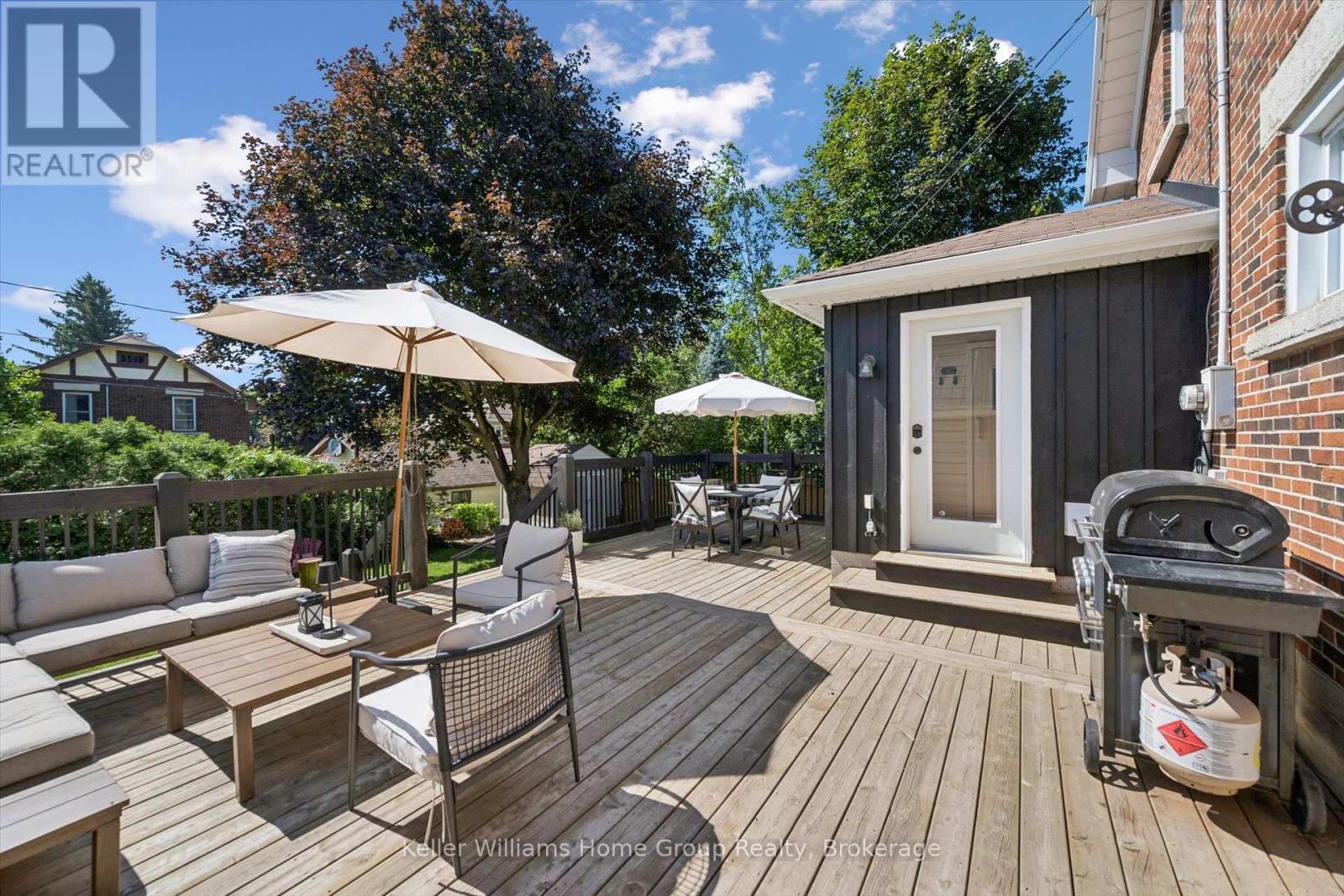 680 ST ANDREW STREET W - 32