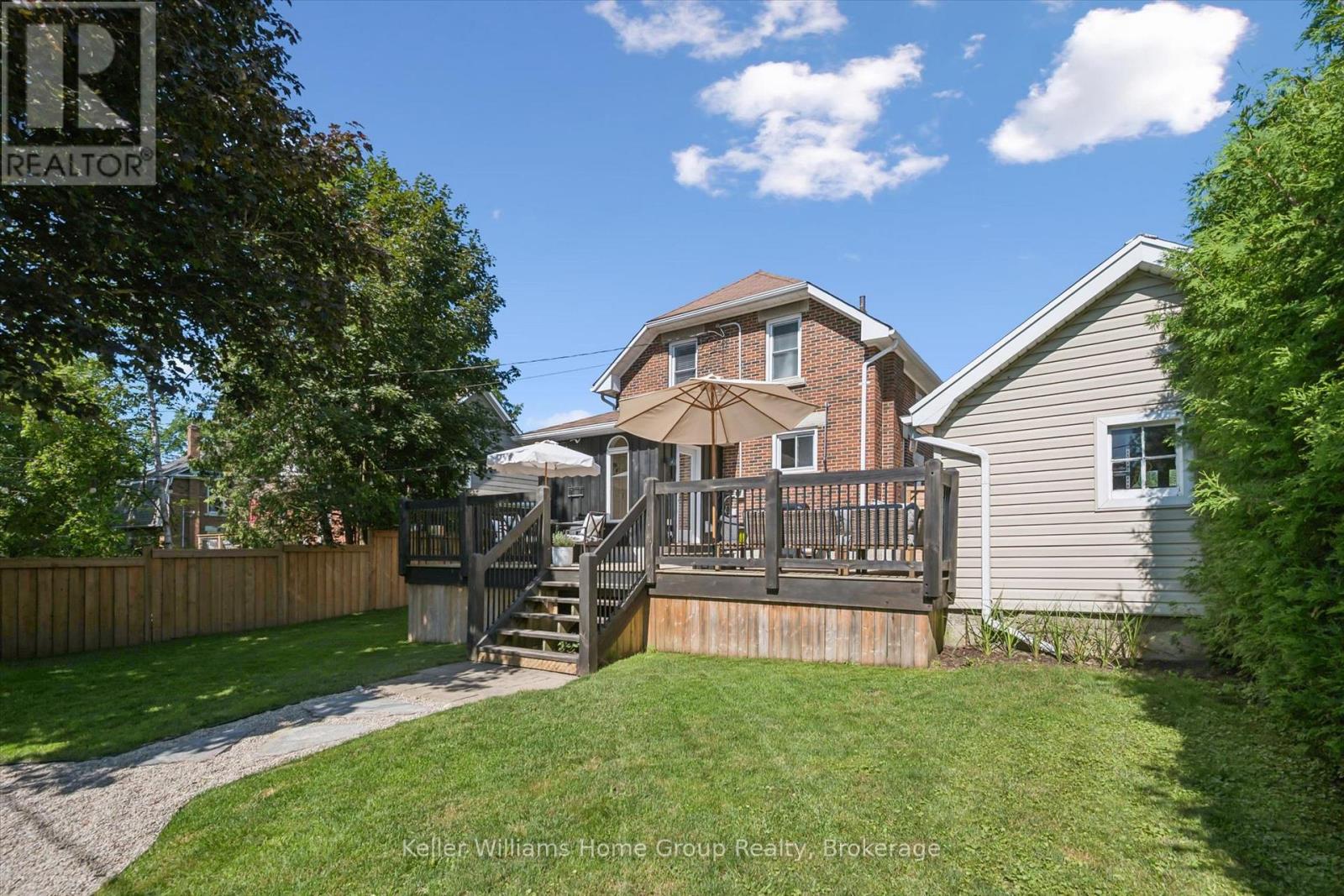 680 ST ANDREW STREET W - 38