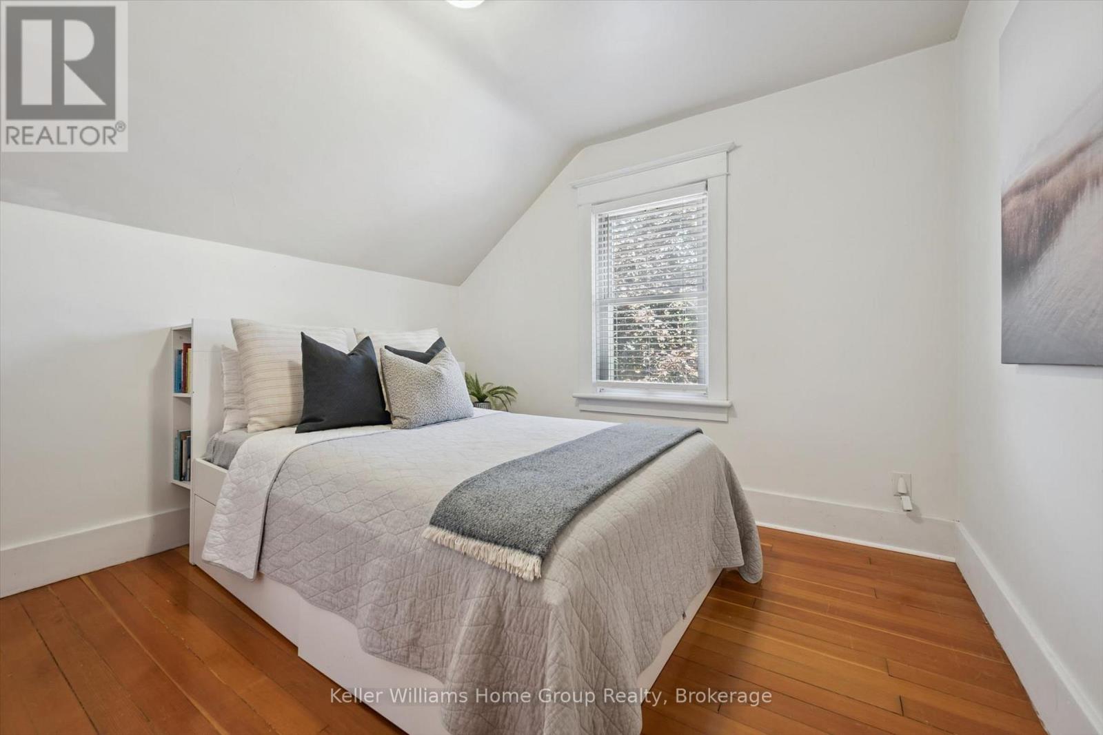 680 ST ANDREW STREET W - 26