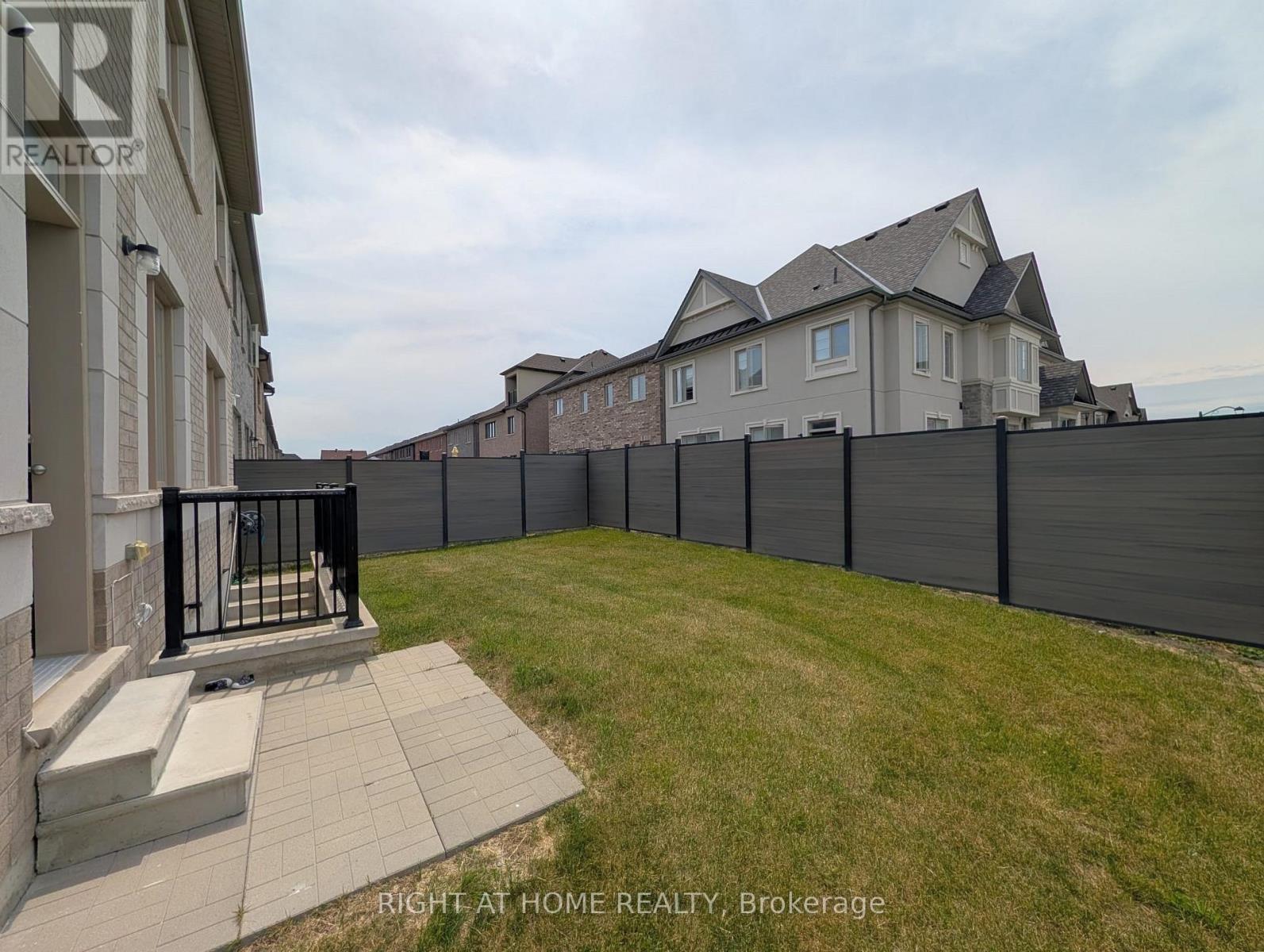 62 TITUS STREET - 35