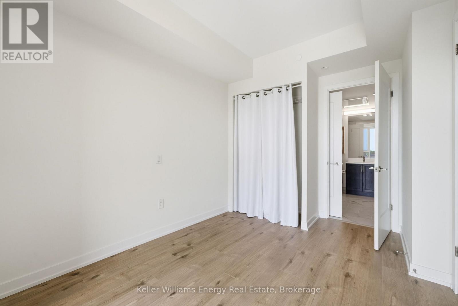 #417 201 BROCK STREET S - 12