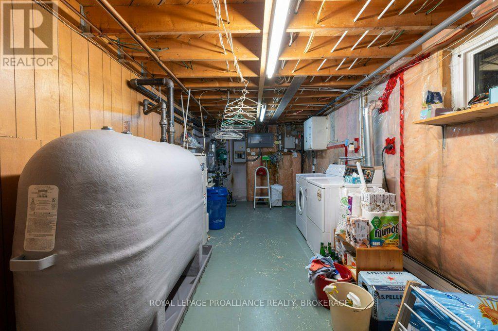 12 ORIOLE LANE - 25