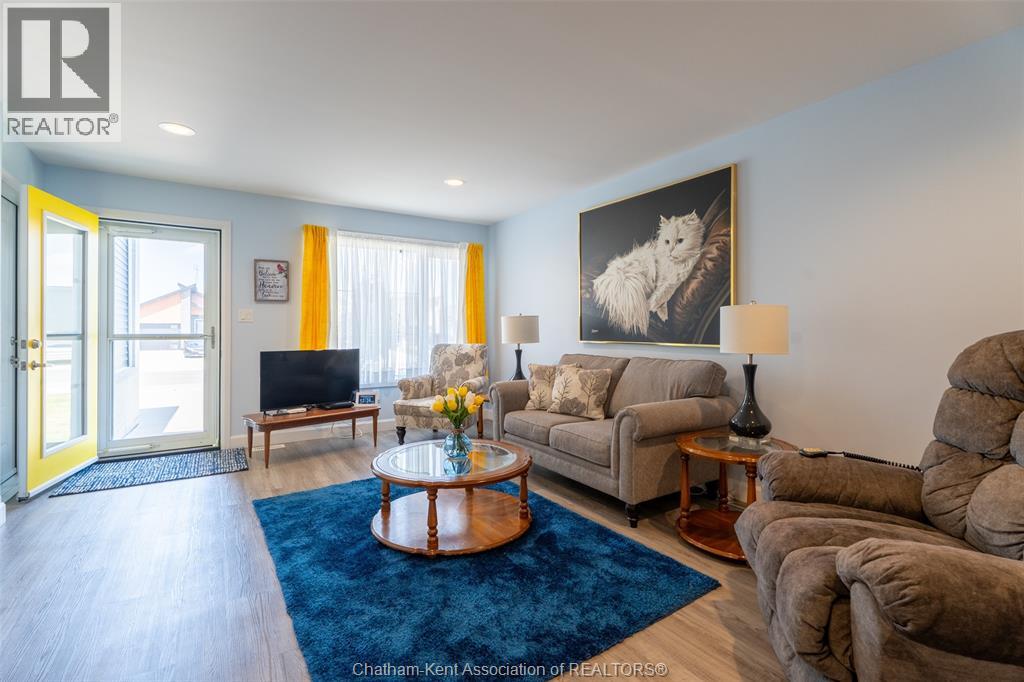 105 Moonstone CRESCENT - Image 5