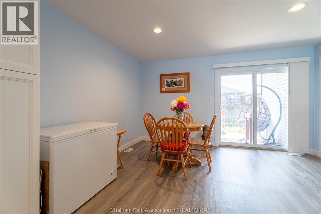 105 Moonstone CRESCENT - Image 21