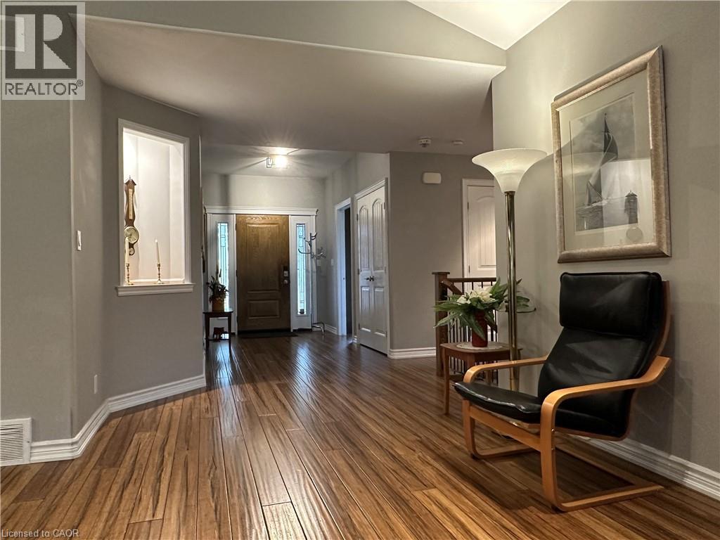 134 ANGLER Avenue - Image 28
