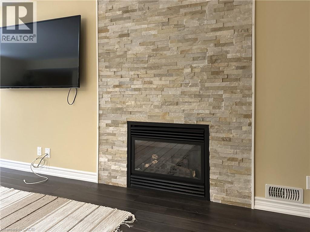 134 ANGLER Avenue - 33