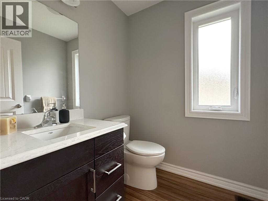 134 ANGLER Avenue - Image 30