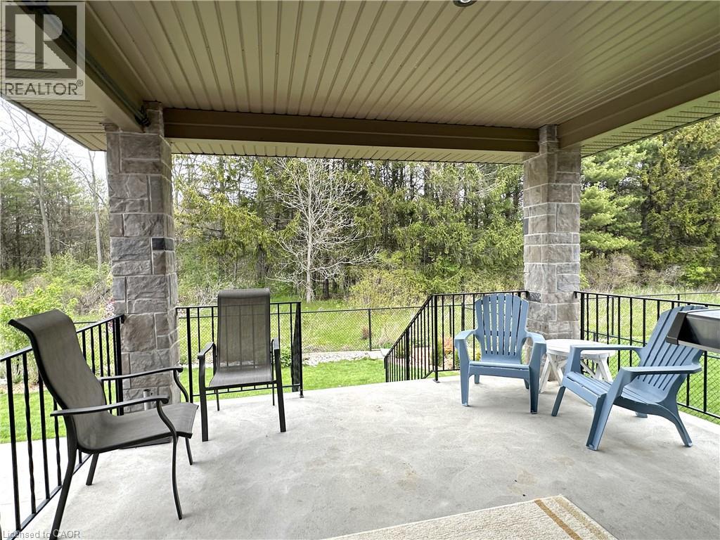 134 ANGLER Avenue - Image 40