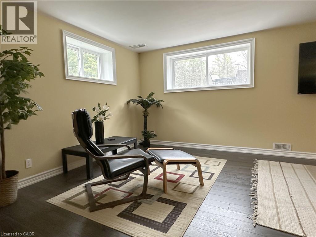 134 ANGLER Avenue - 35