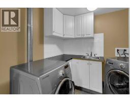 63 Mt Assiniboine Circle Se, Calgary, AB T2Z2N6 Photo 33