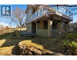 63 Mt Assiniboine Circle Se, Calgary, AB T2Z2N6 Photo 35