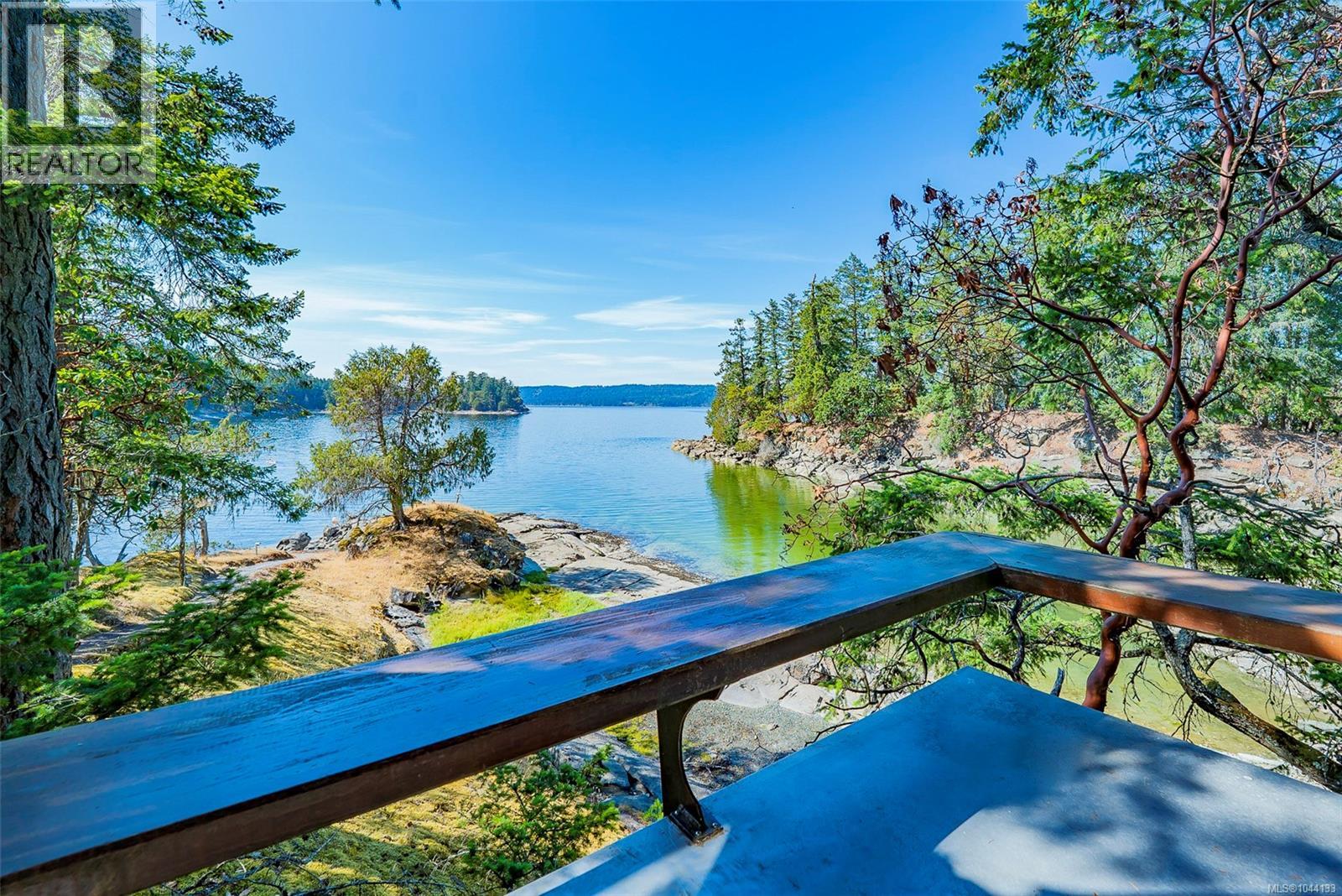1 Eaglet Island - 13