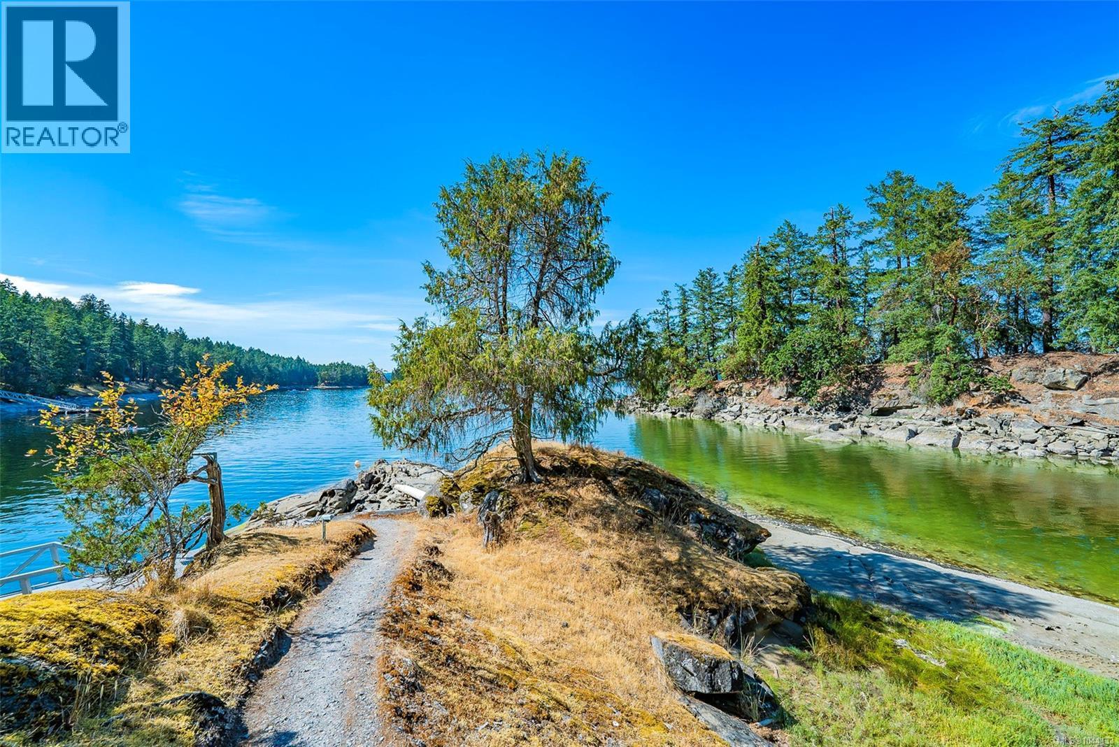 1 Eaglet Island - 12
