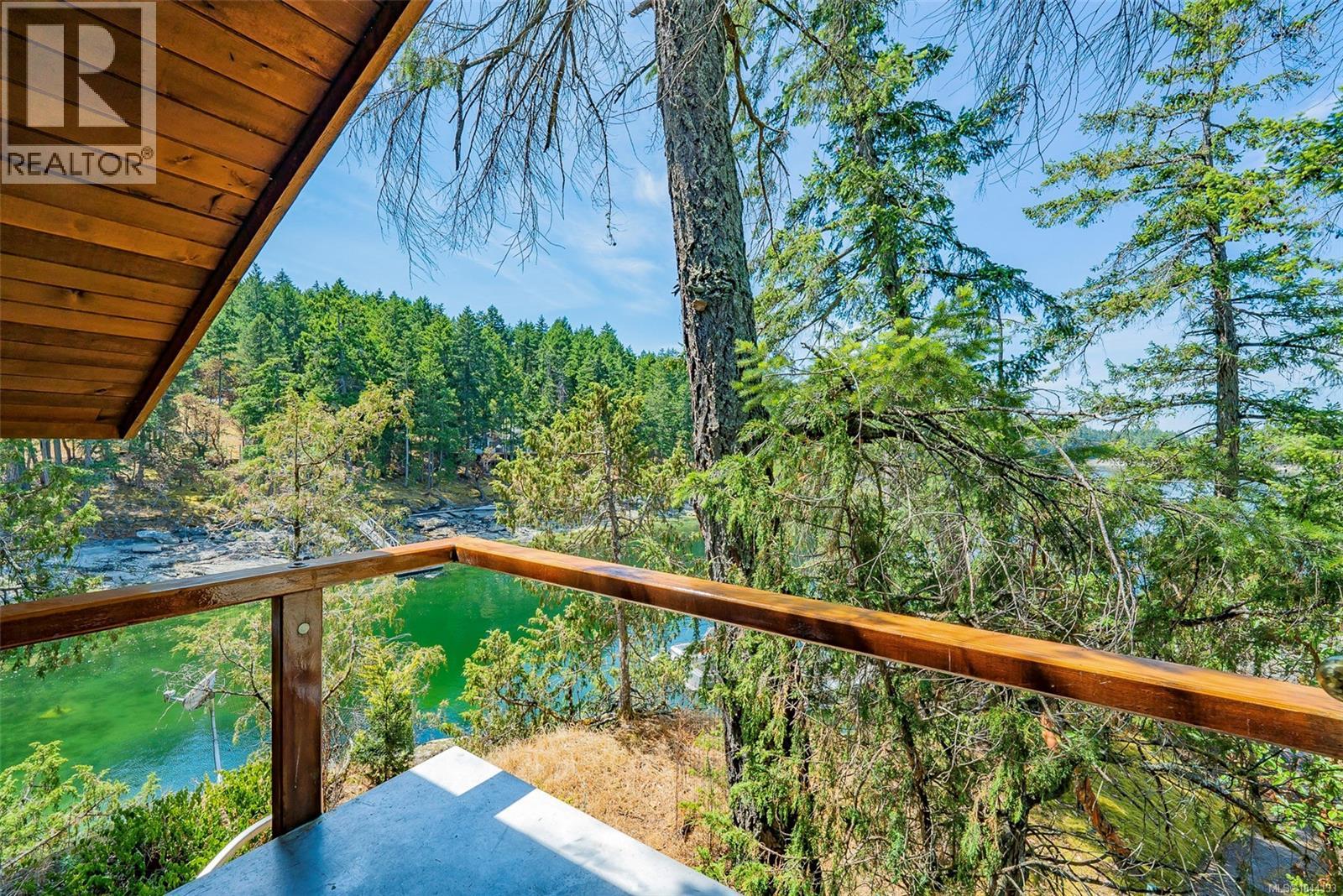 1 Eaglet Island - 39