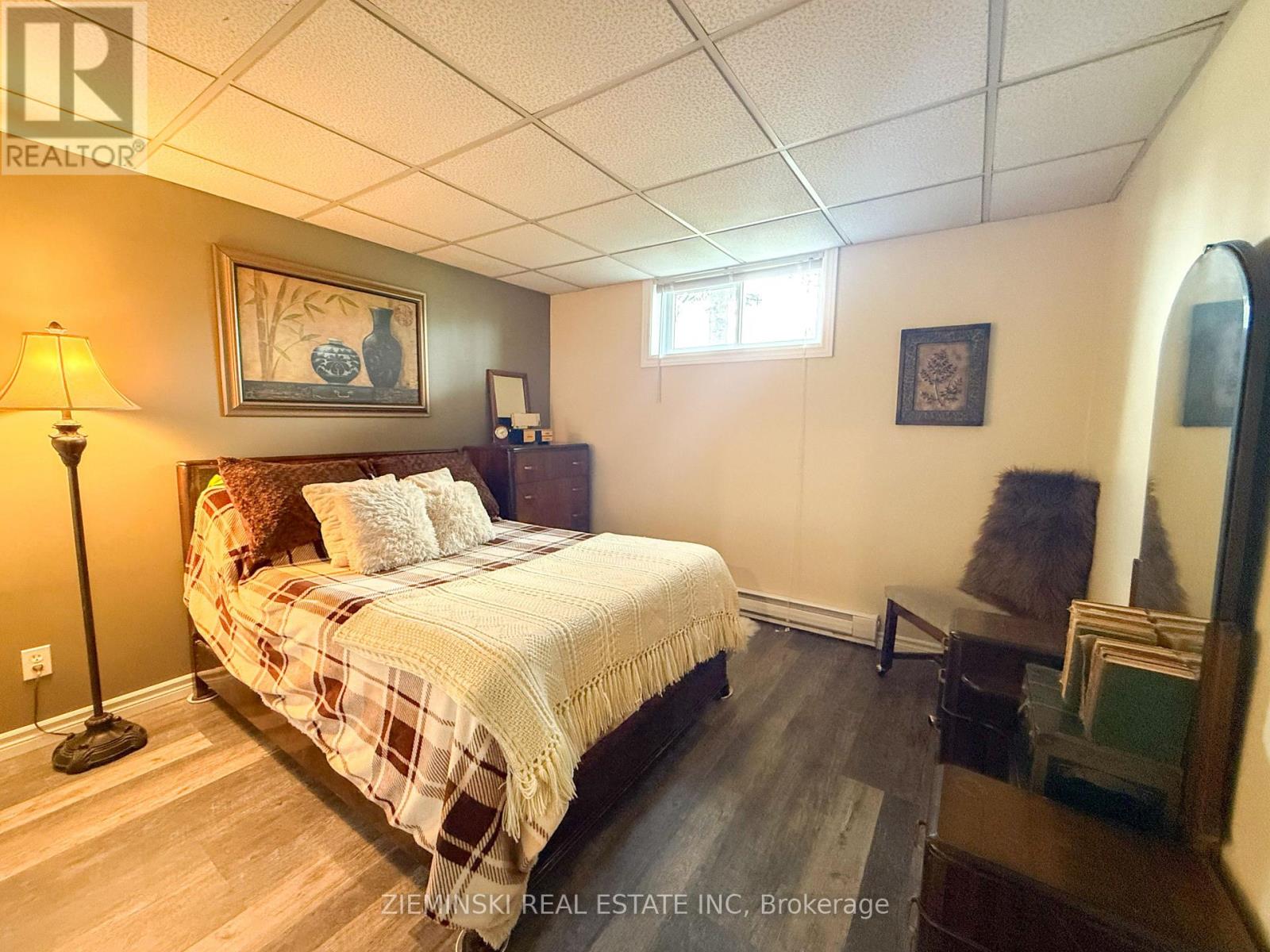605 BRISTOL ROAD - 29