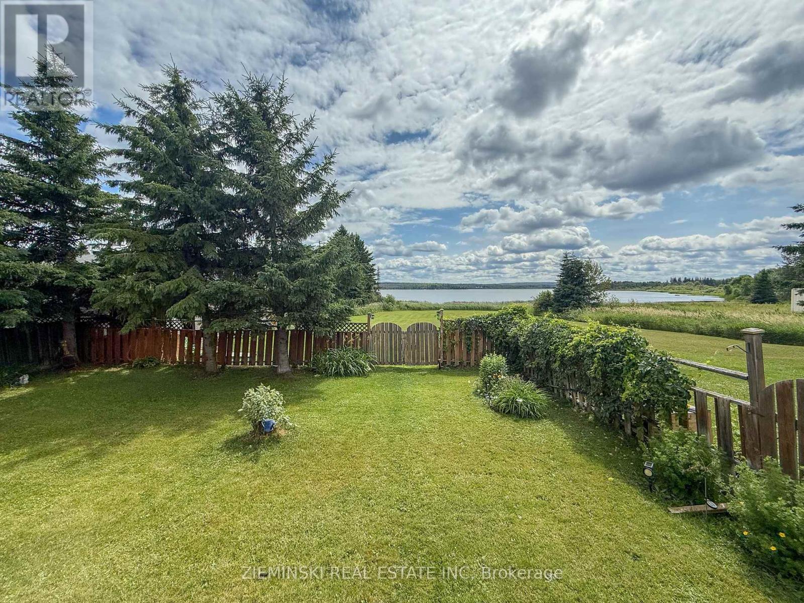 605 BRISTOL ROAD - 6