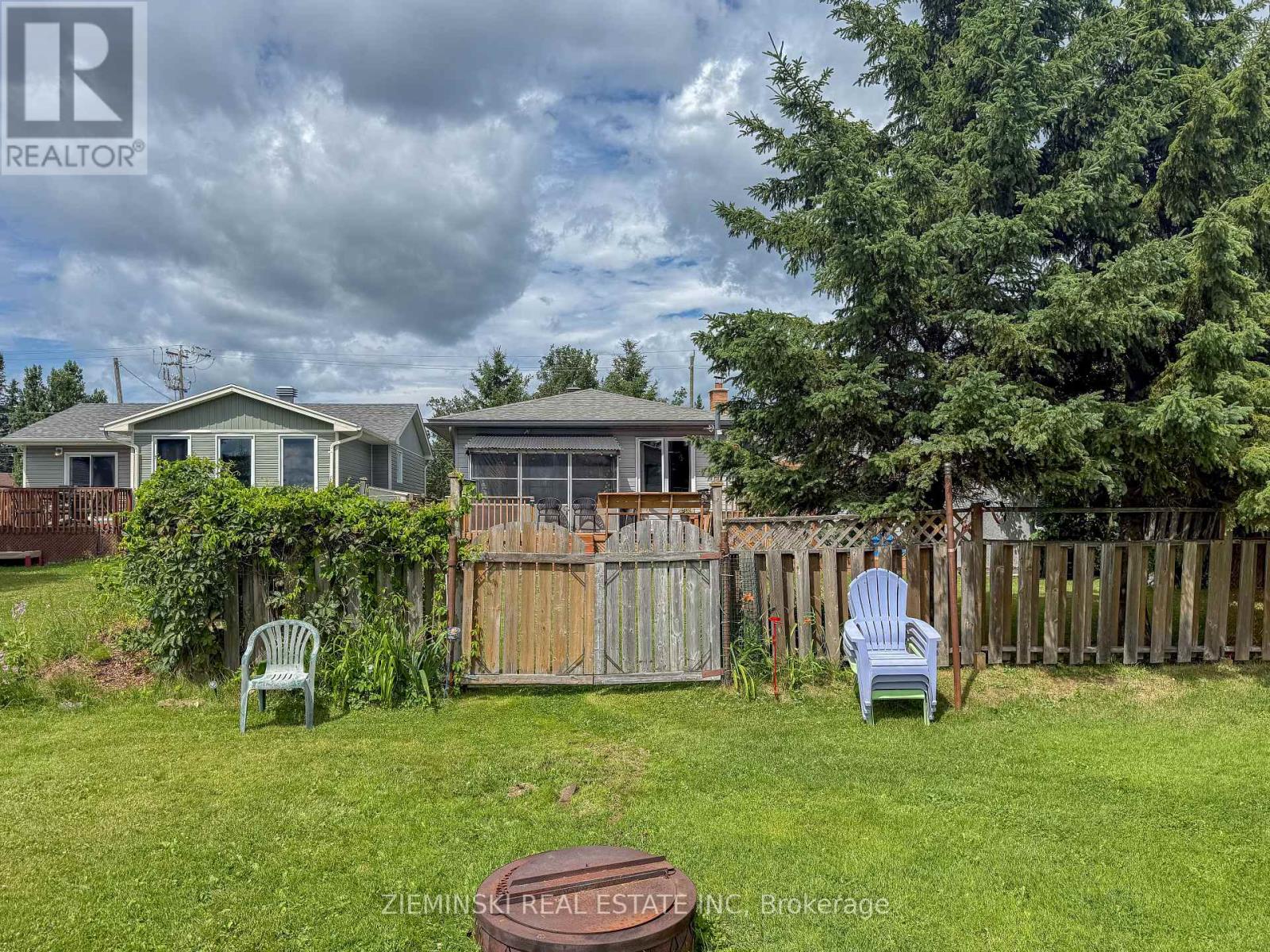 605 BRISTOL ROAD - 8