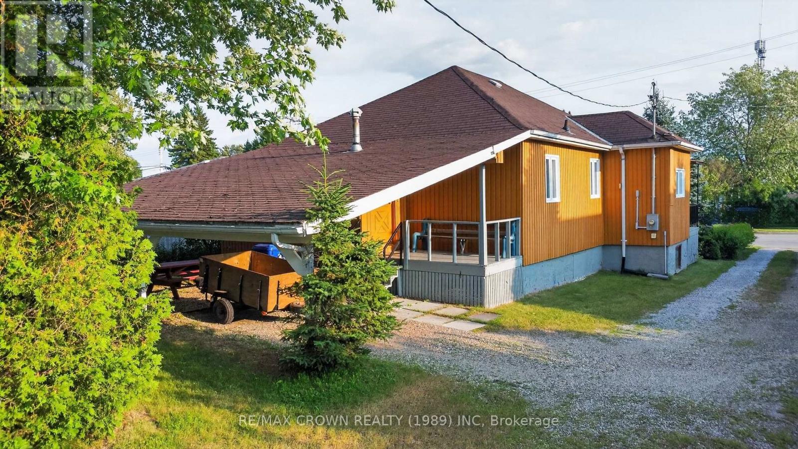 706 PRINCE STREET - Image 8