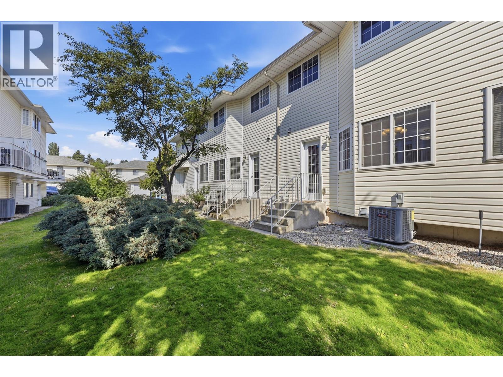 #46 2020 ROBSON Drive - 16