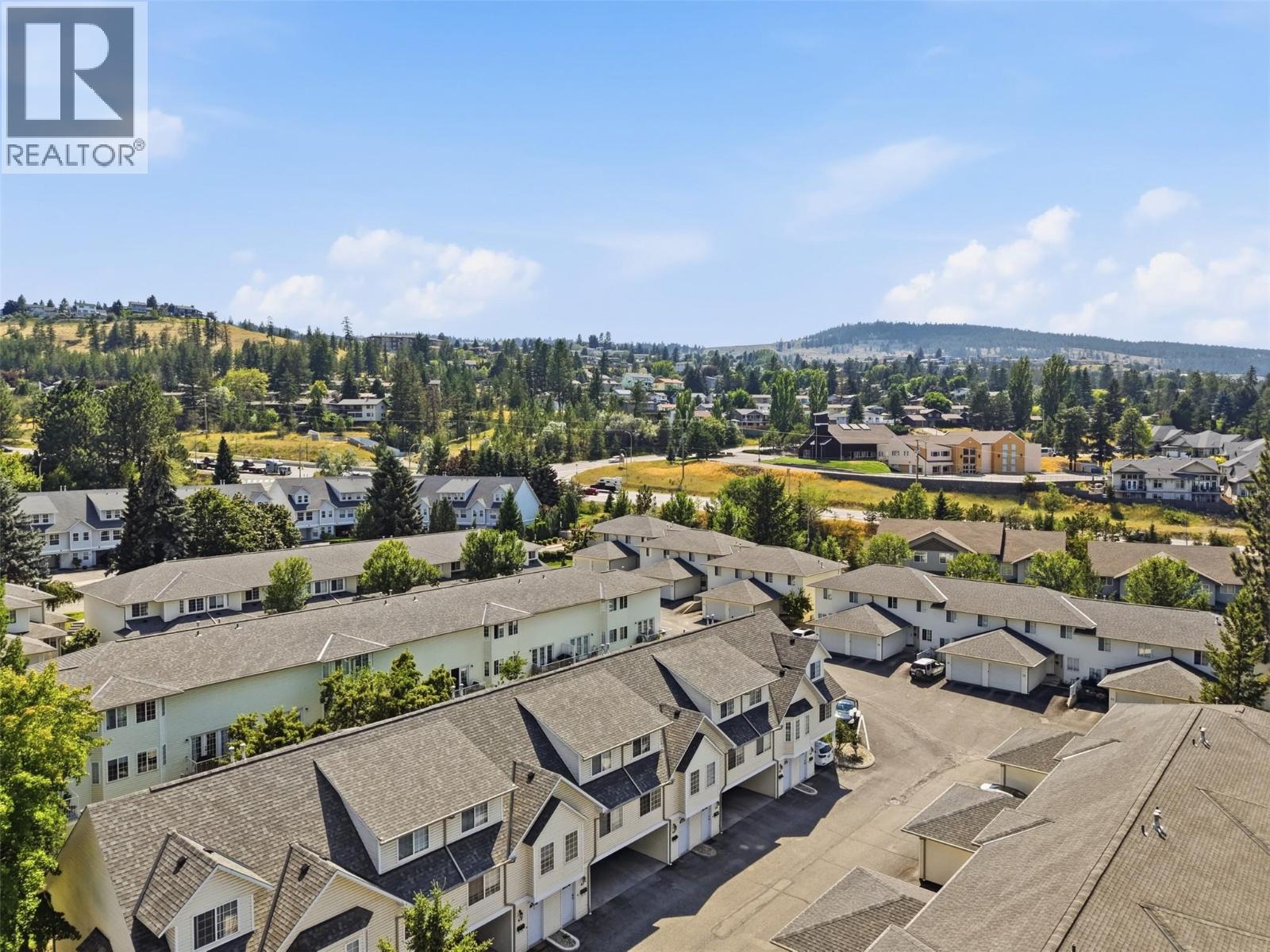 #46 2020 ROBSON Drive - 30