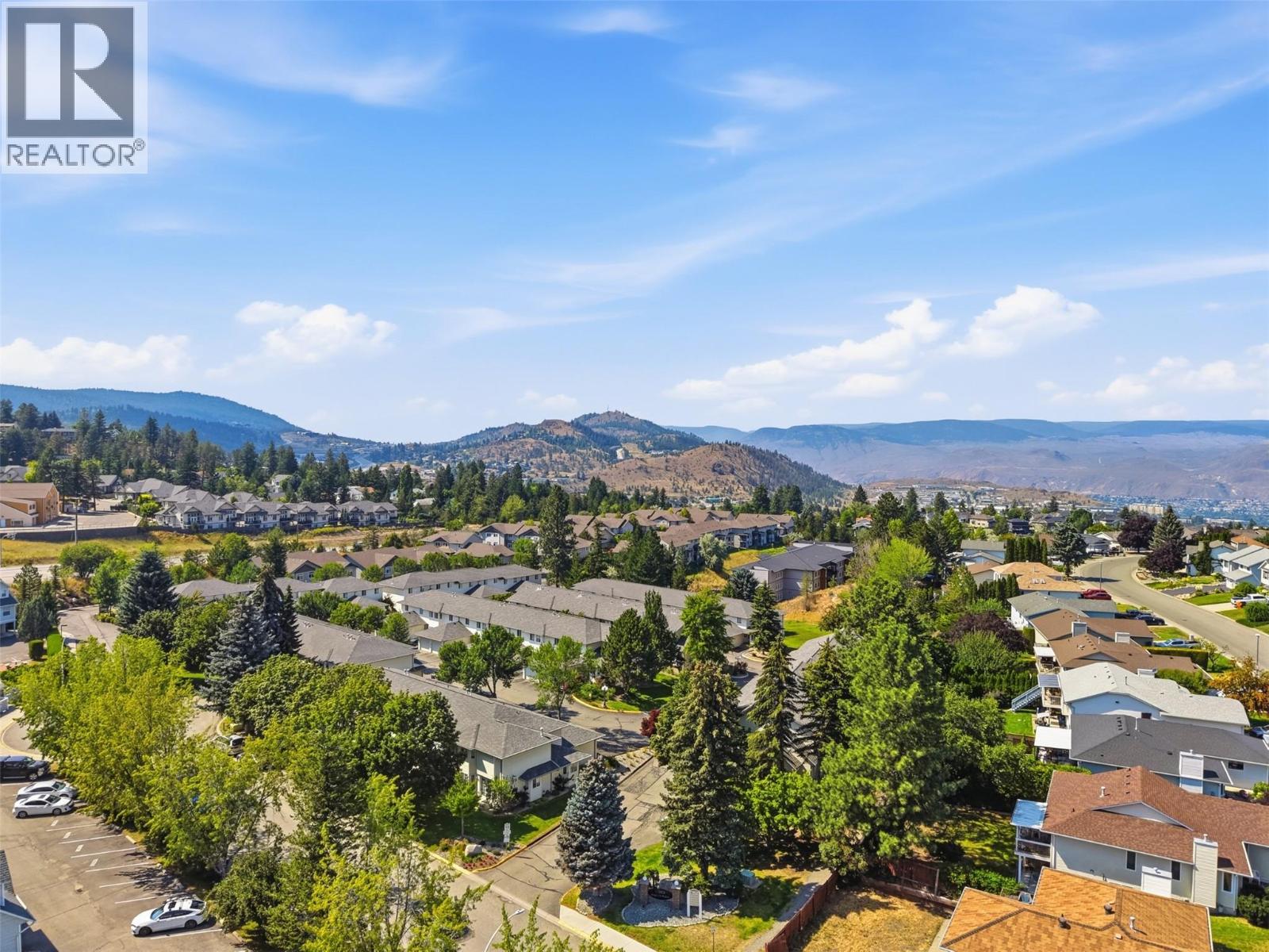 #46 2020 ROBSON Drive - 34