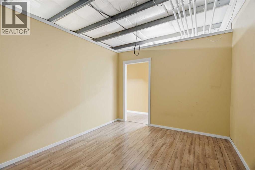 220 3 Street Northeast - Photo 28