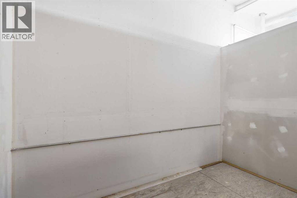 220 3 Street Northeast - Photo 24