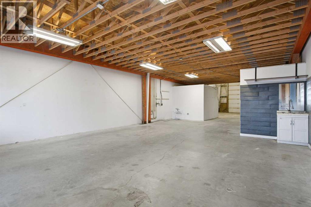 220 3 Street Northeast - Photo 7