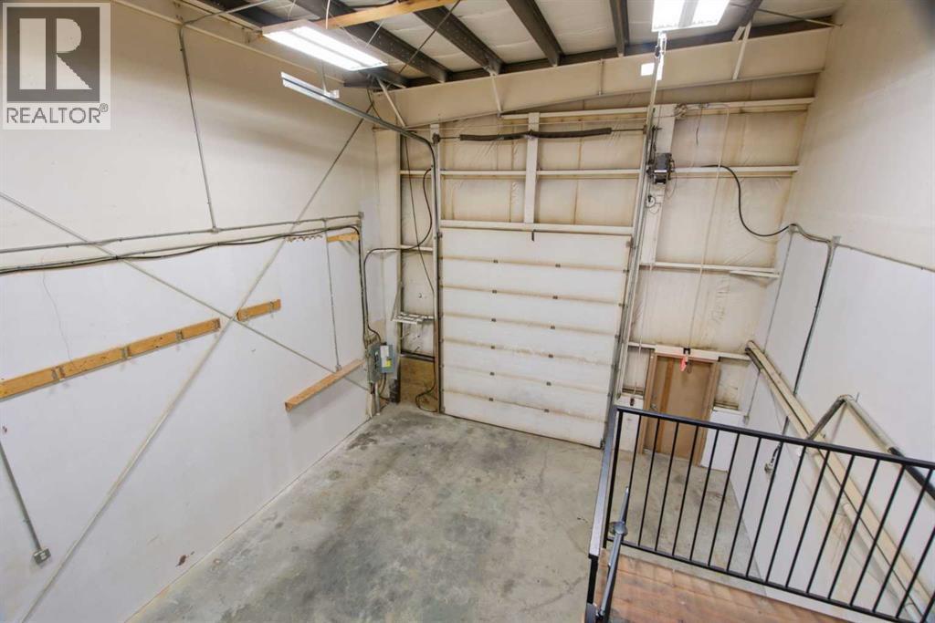 220 3 Street Northeast - Photo 20