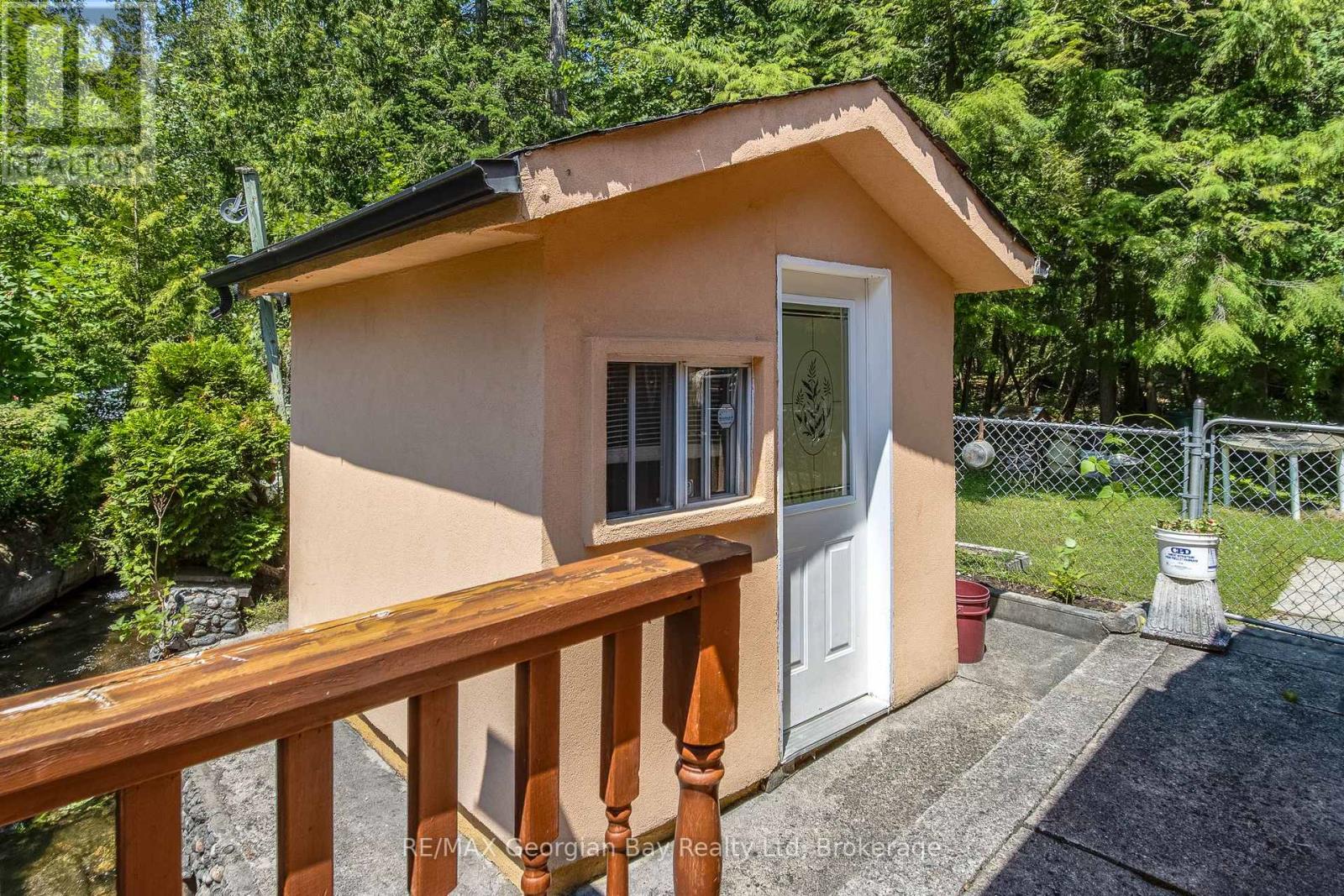 3 BROOKSIDE DRIVE - 23