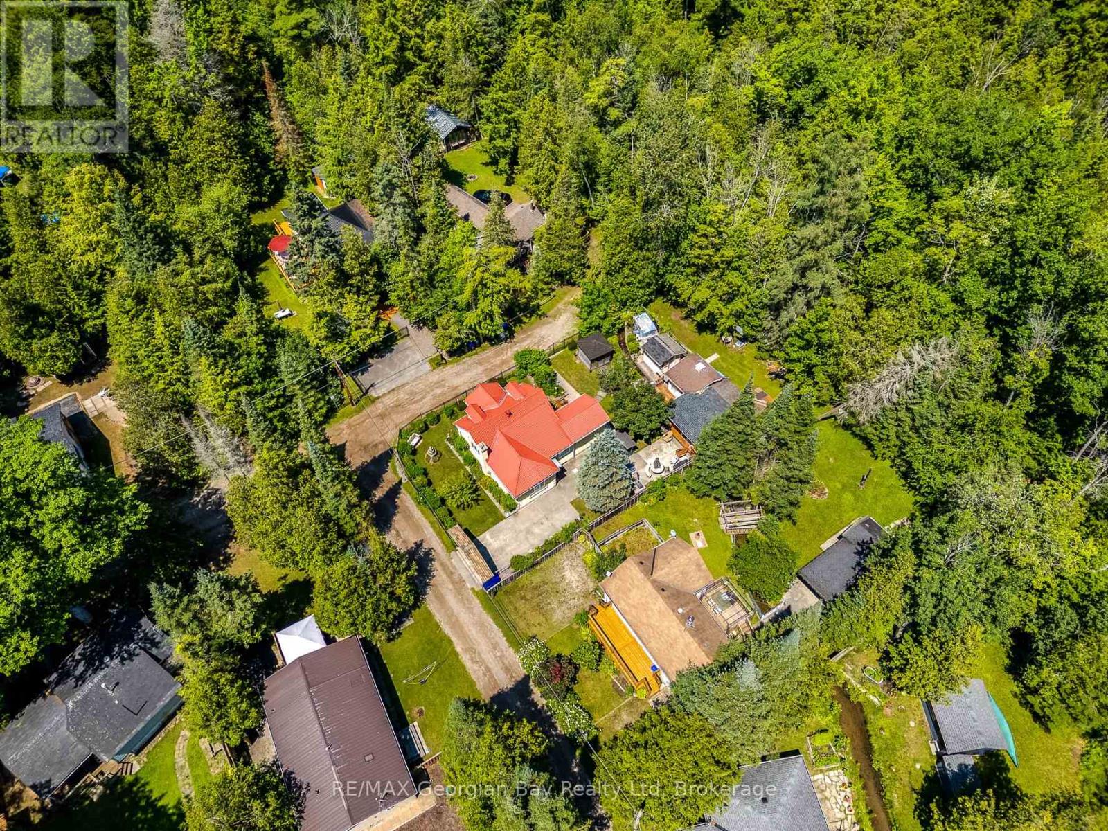 3 BROOKSIDE DRIVE - 4