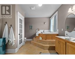 56 Harold Road, Martins Point, NS B0J2E0 Photo 22
