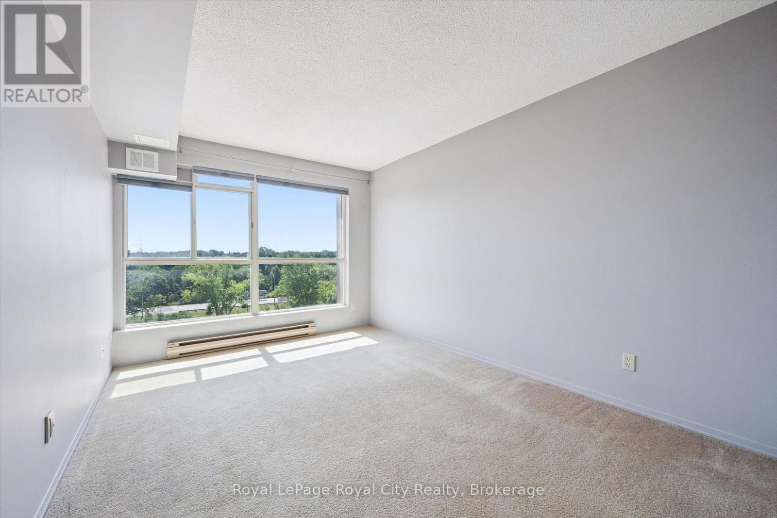 #606 358 WATERLOO AVENUE - 14