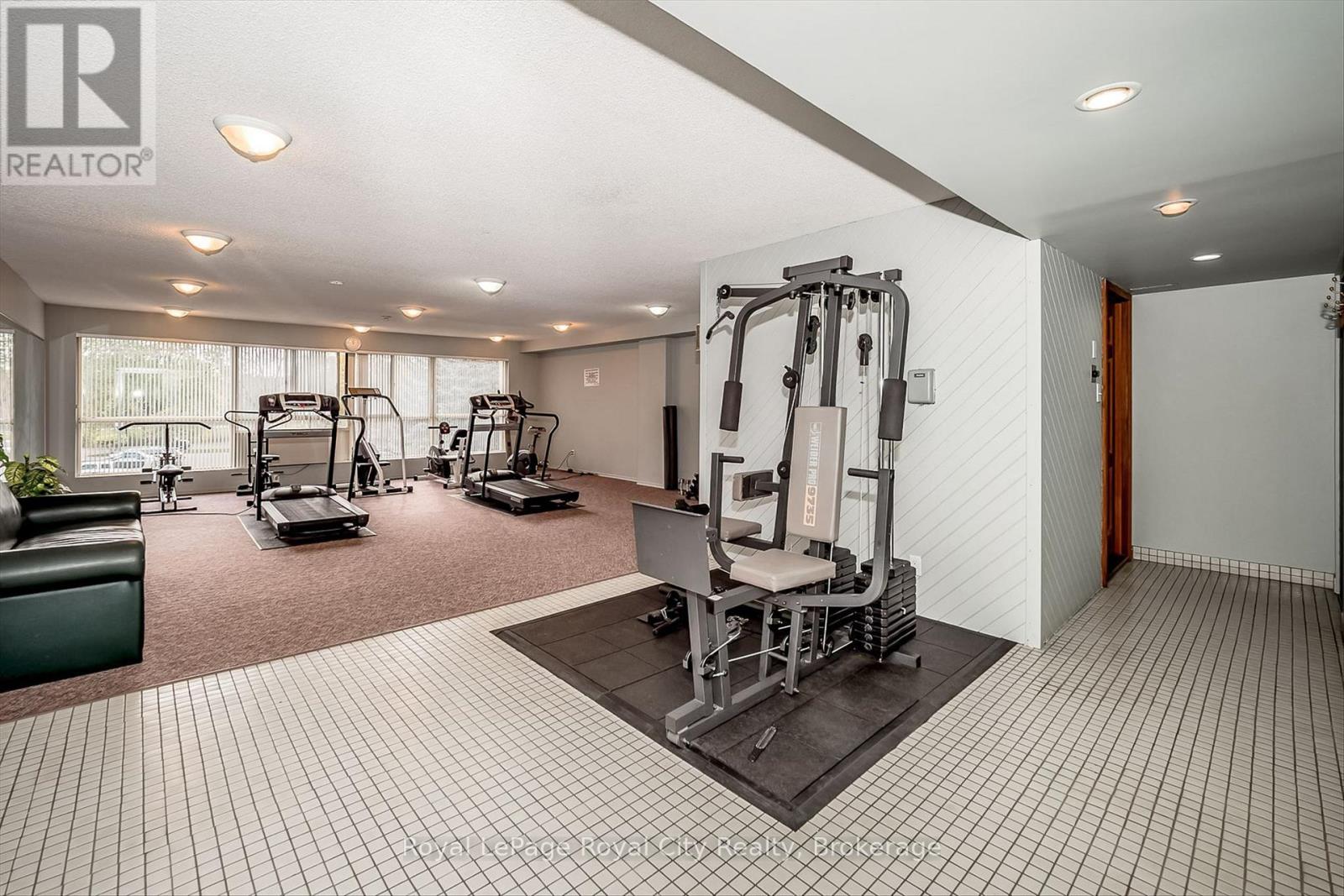 #606 358 WATERLOO AVENUE - 22