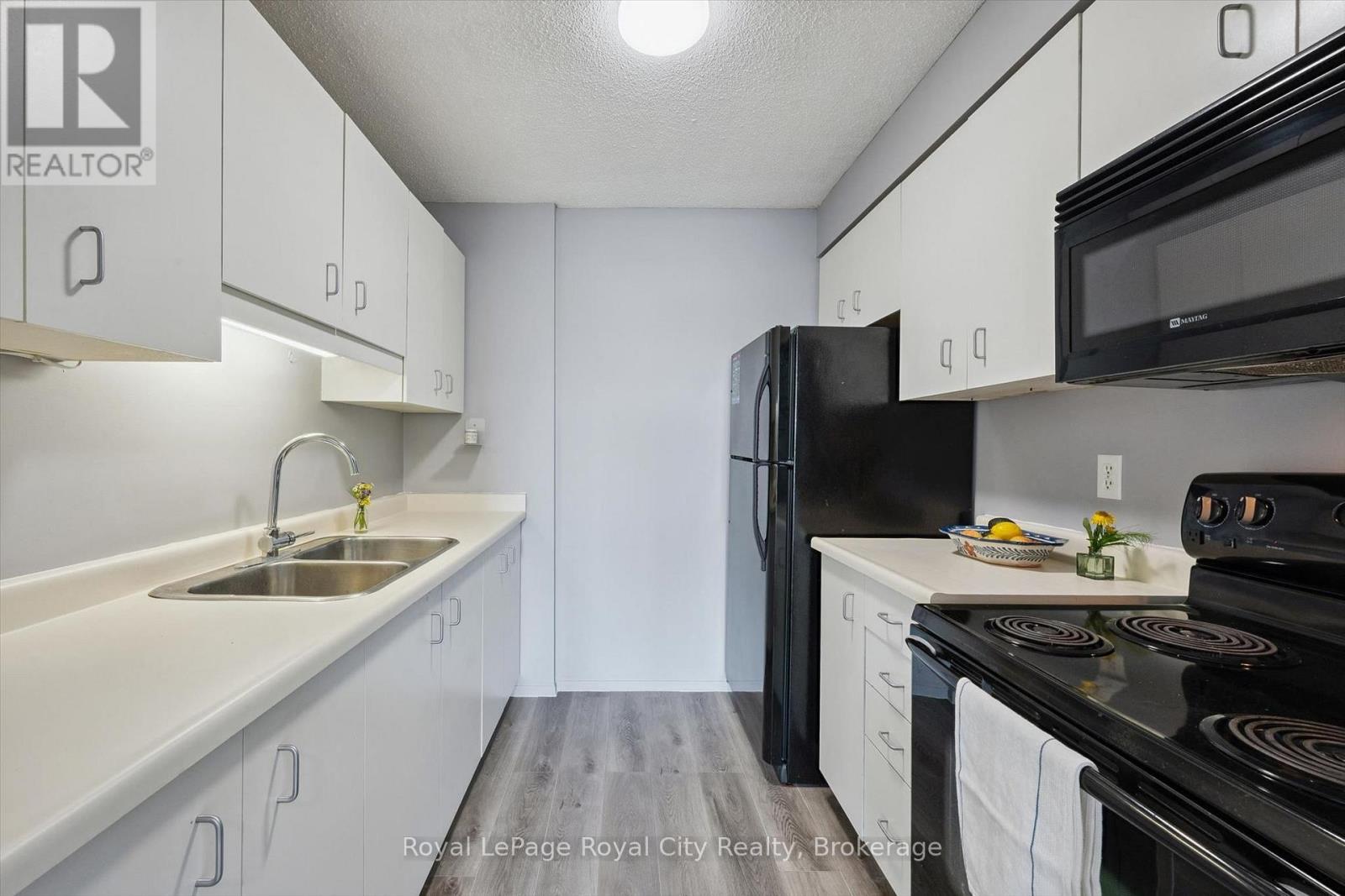 #606 358 WATERLOO AVENUE - 8