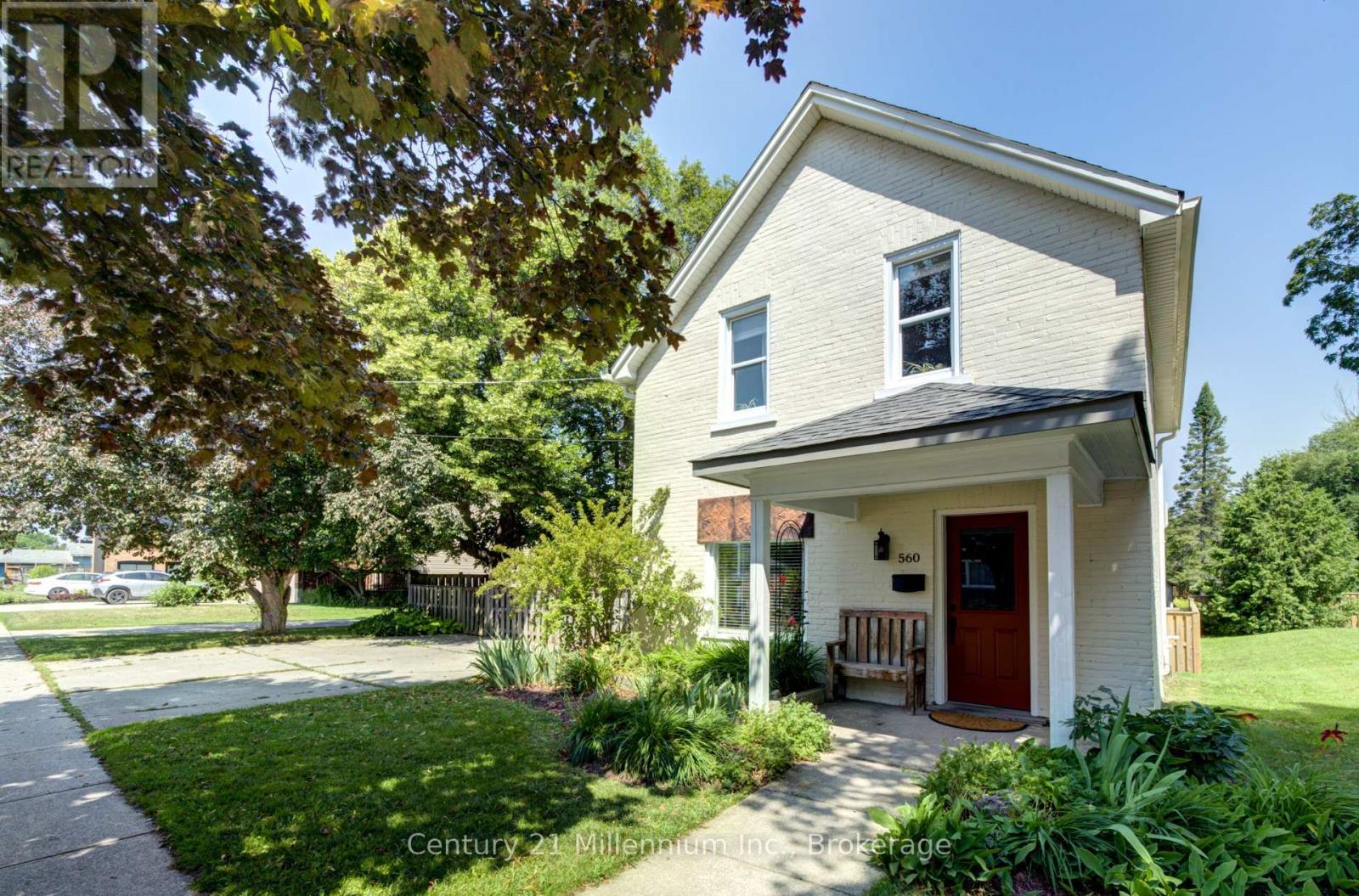 560 10TH ST A STREET W - 2