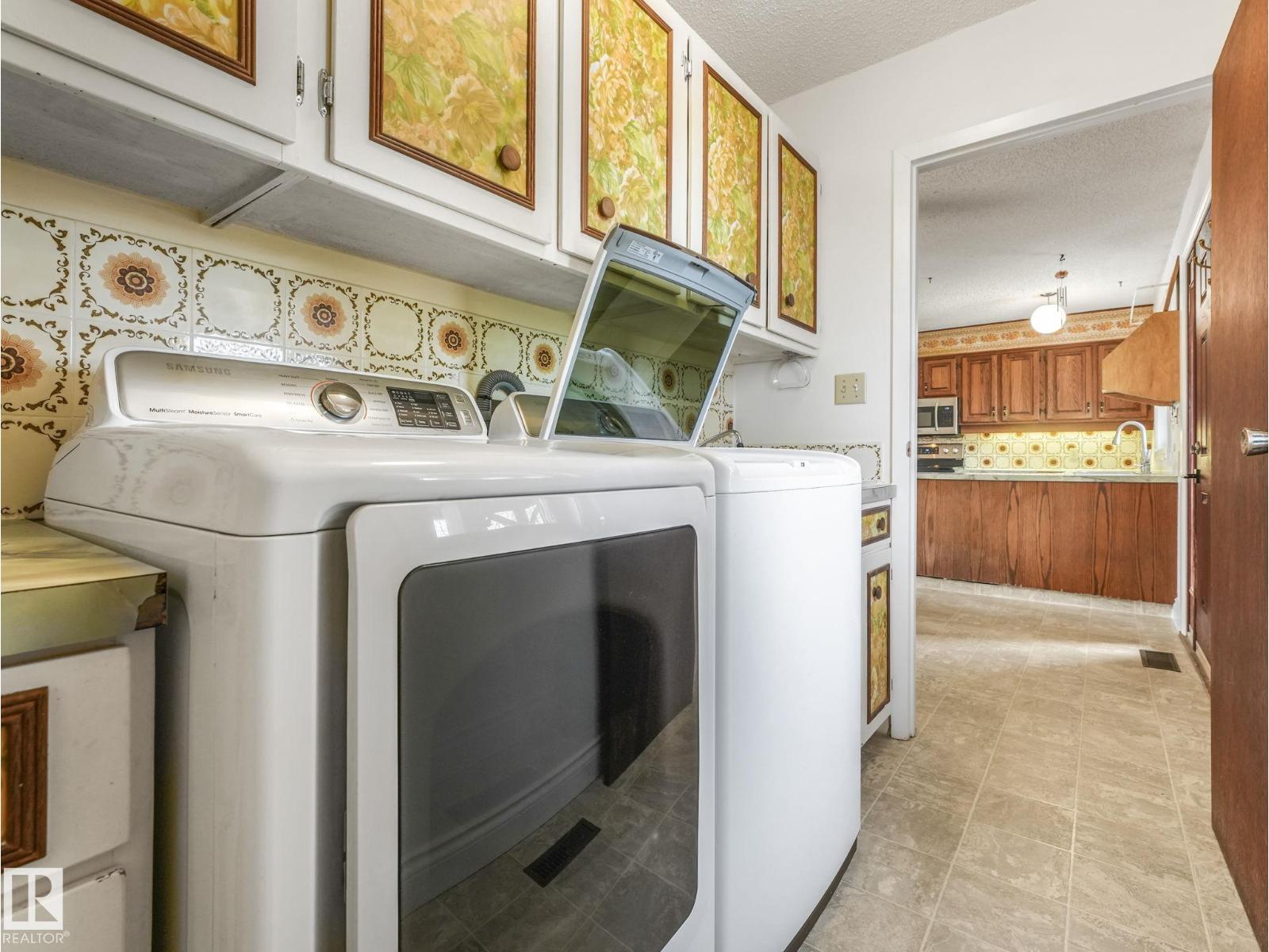 4512 20A AV NW - 18
