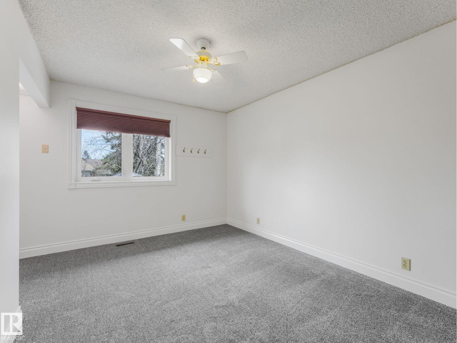 4512 20A AV NW - 20