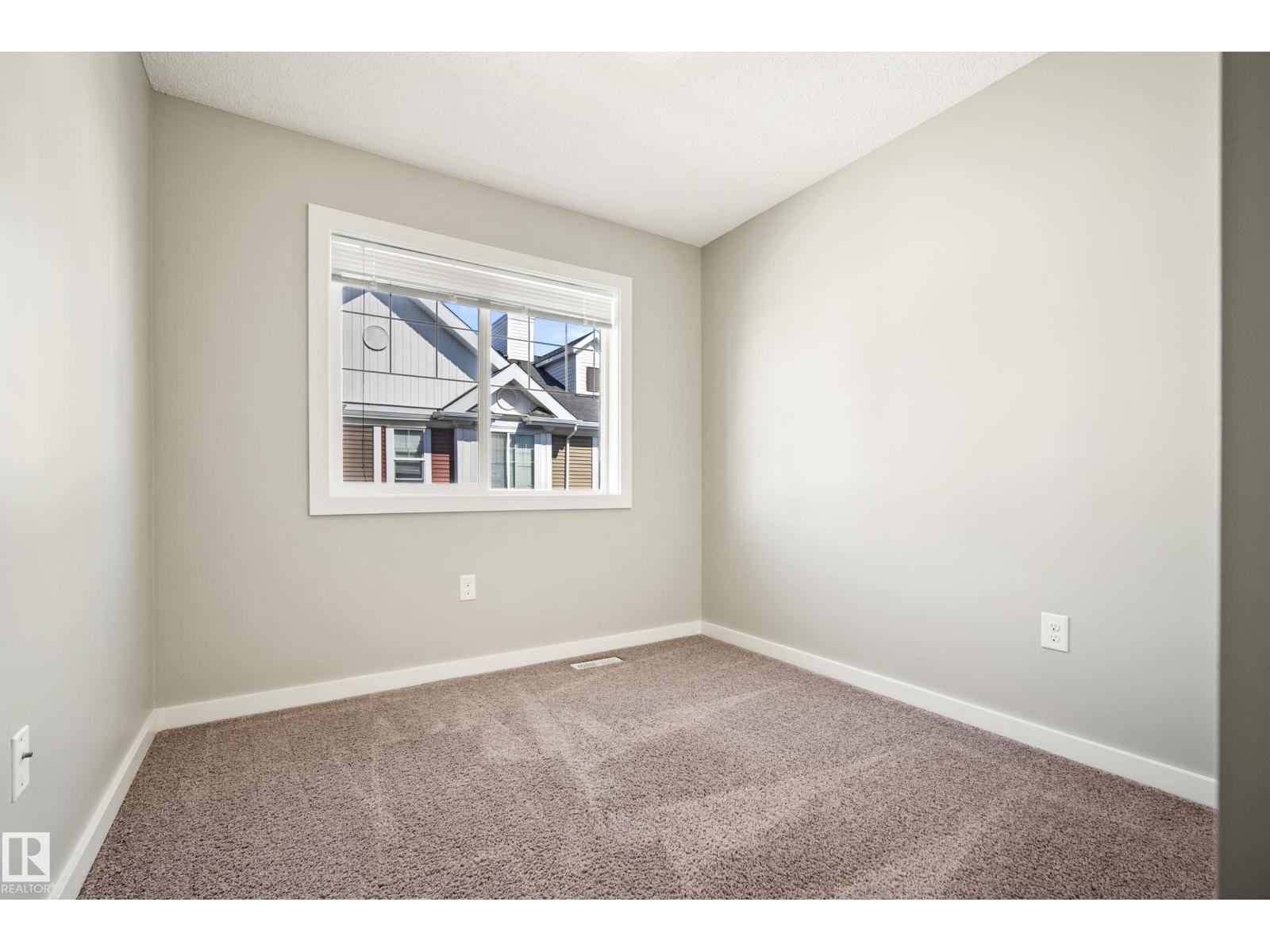 #82 2803 James Mowatt Trail SW - 18