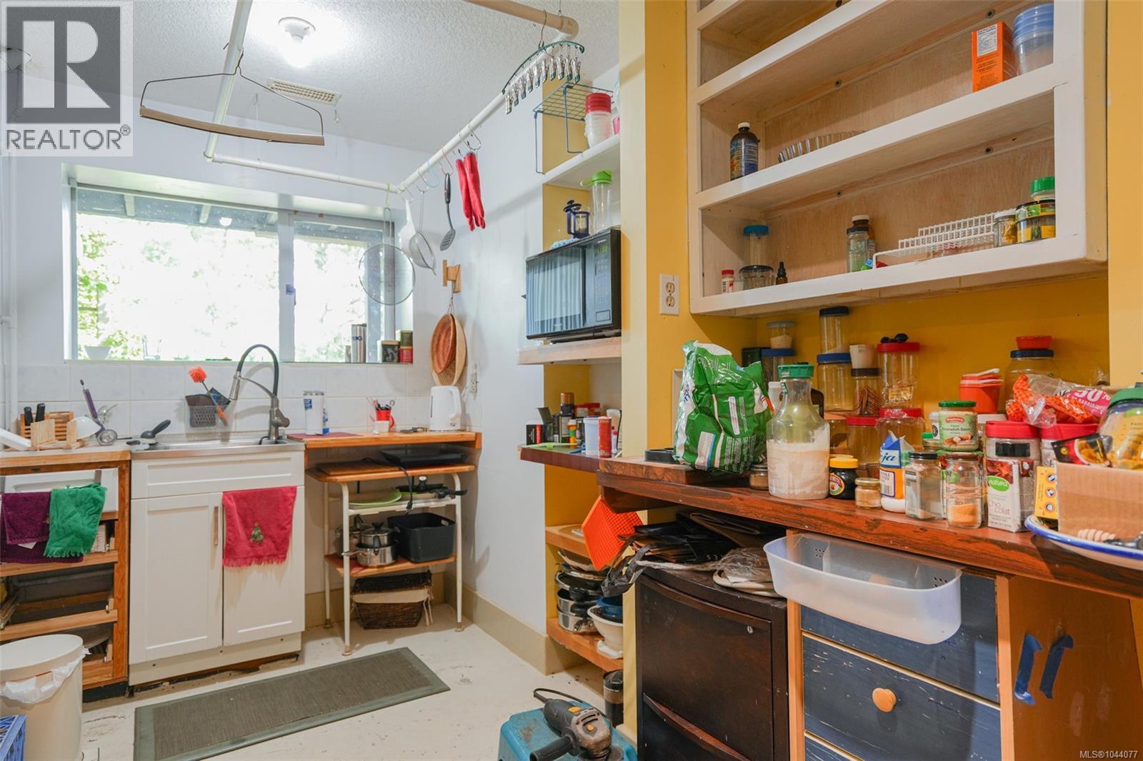 4351 Lathom Rd - 32