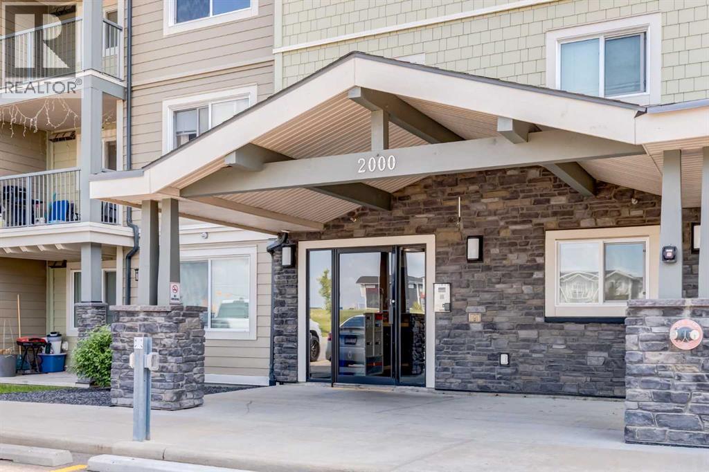 #2109 181 Skyview Ranch Manor NE - 2