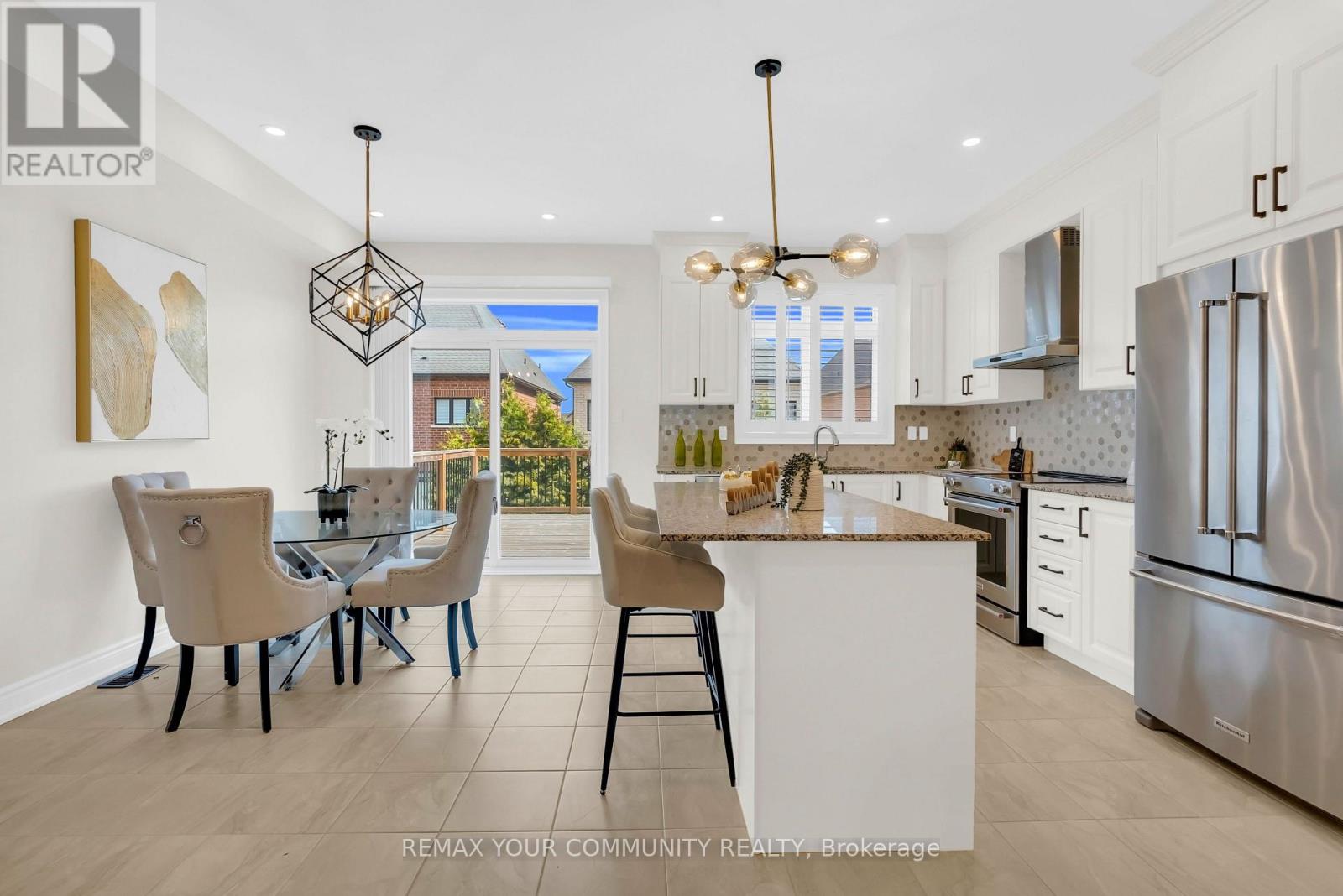 49 ZENITH AVENUE - 16