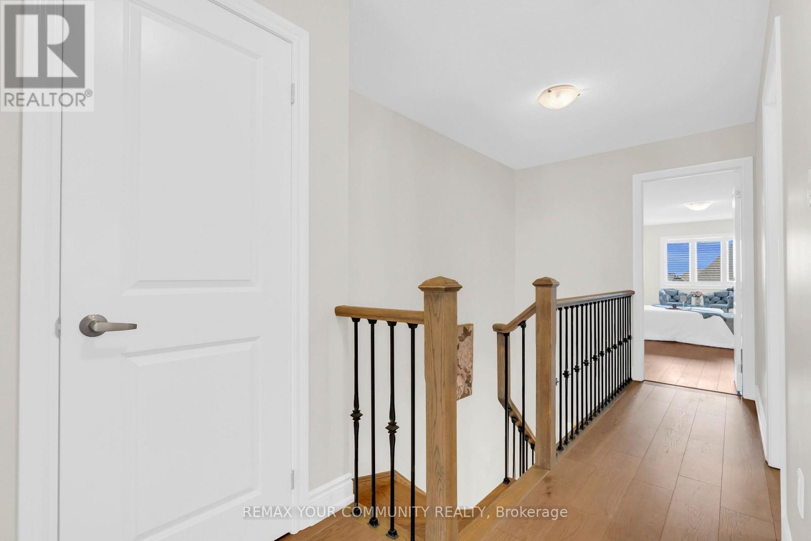 49 ZENITH AVENUE - 30