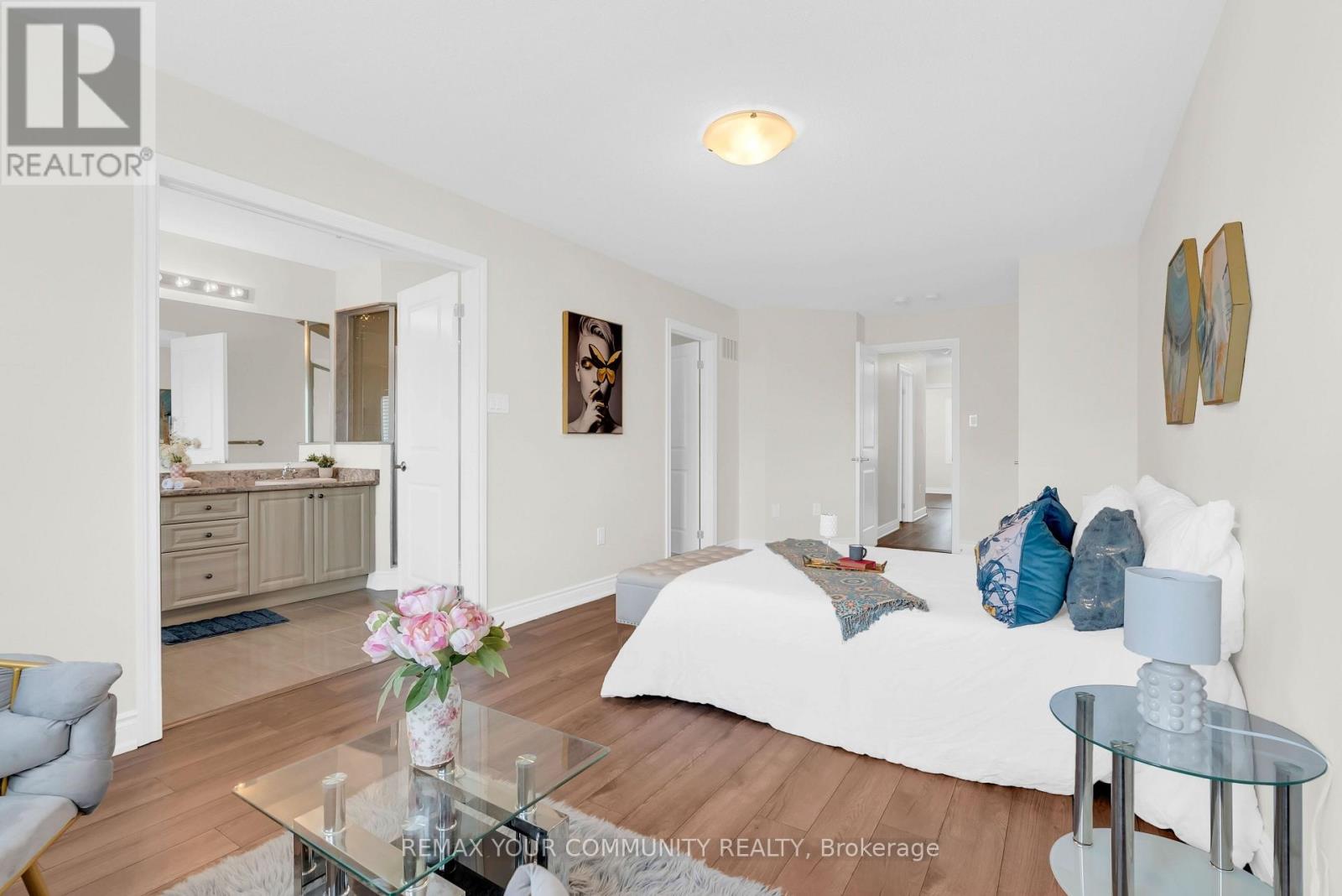 49 ZENITH AVENUE - 33