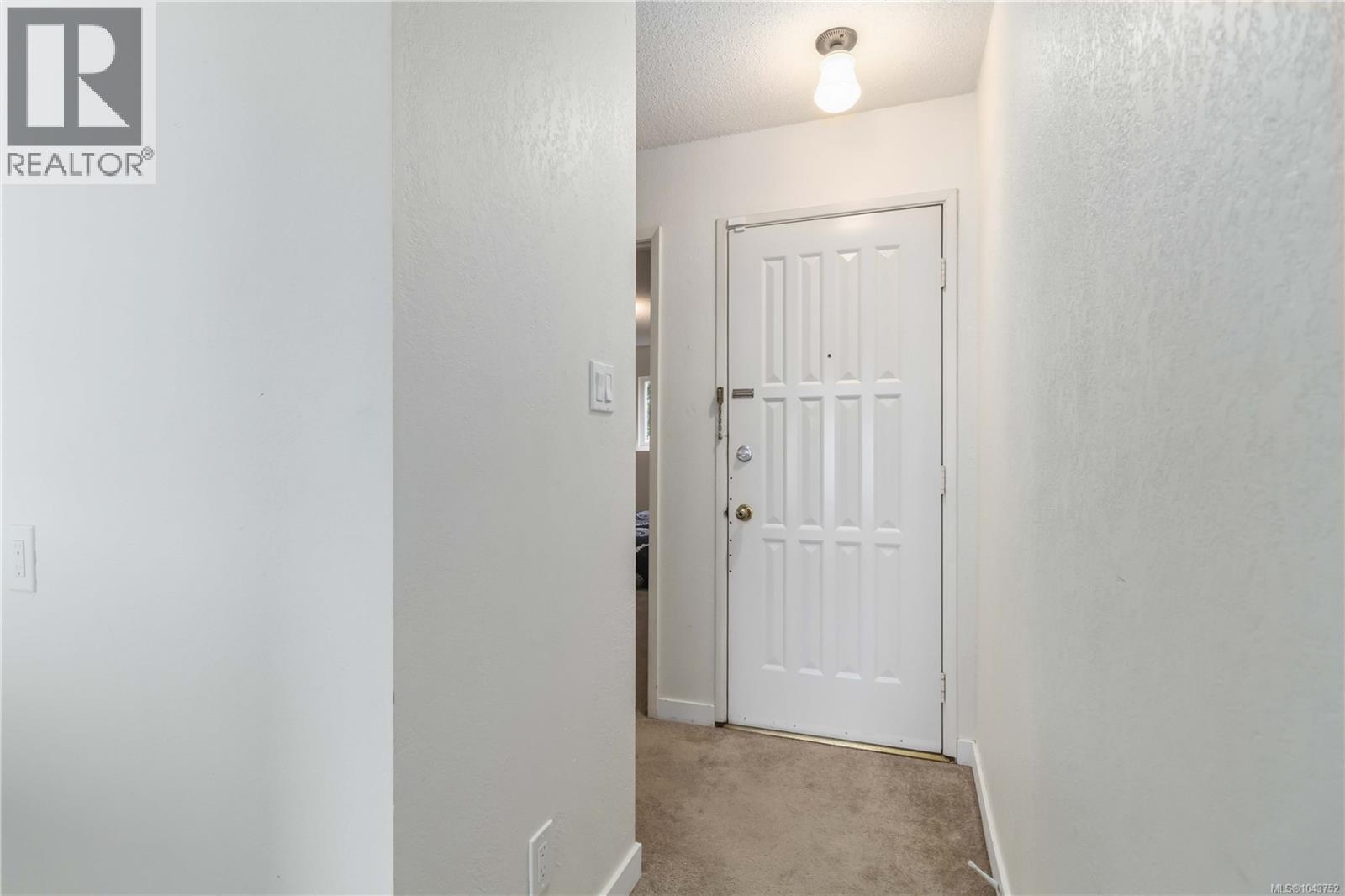#4 1986 Glenidle Rd - 10